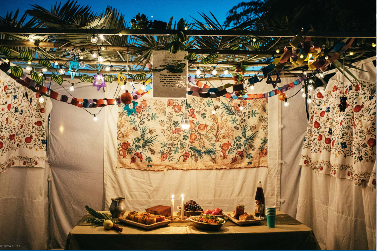 Dine Under the Stars | Britni DeLeon of FARE